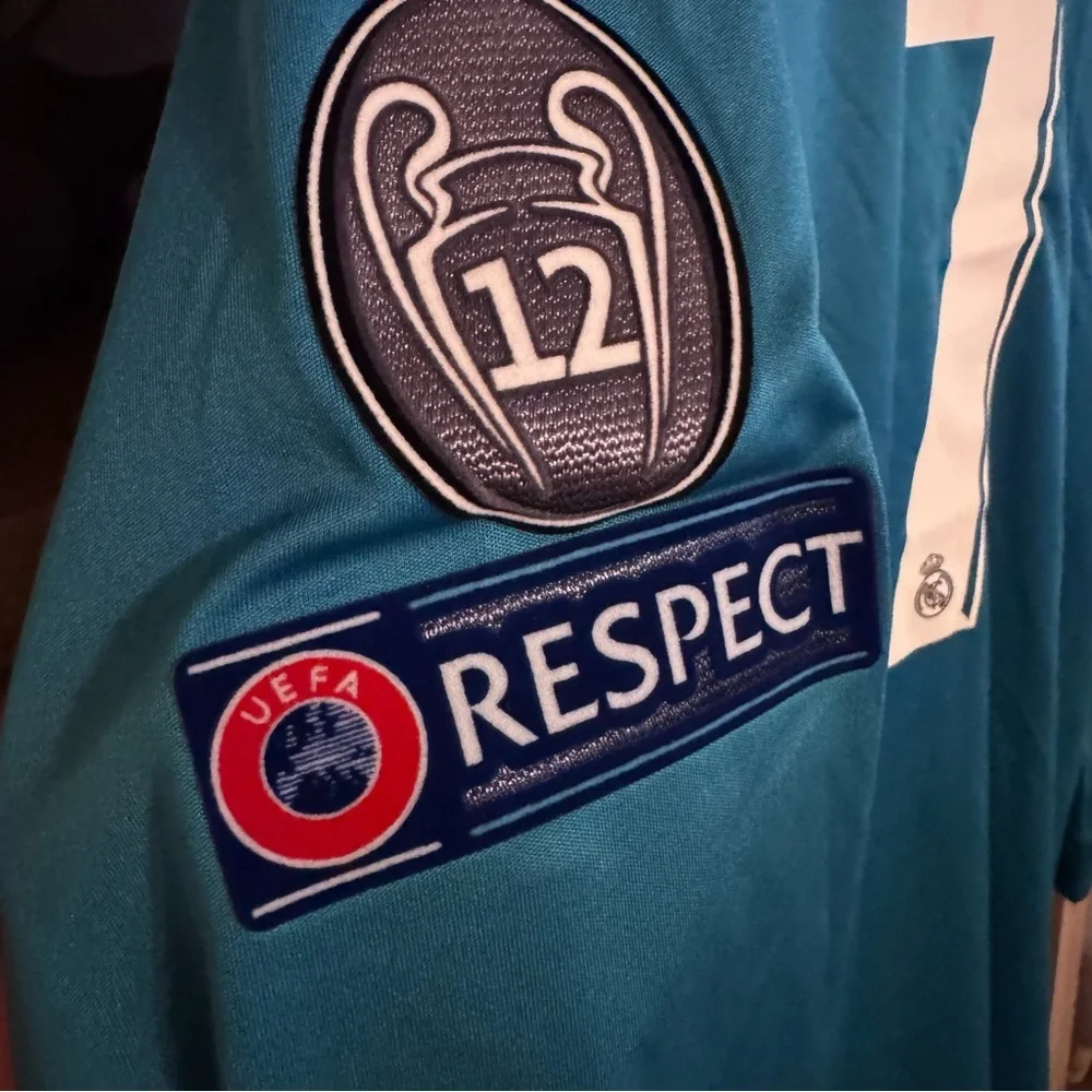Adidas Real Madrid Ronaldo #7 Long Sleeve Jersey 2017 UCL FIFA Patch NWT Small